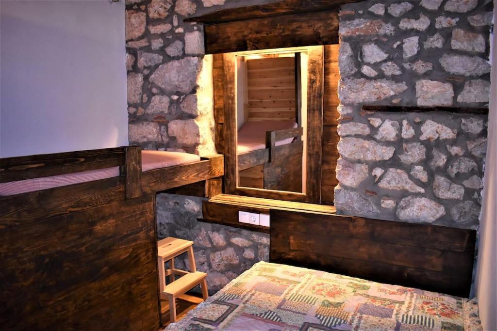 Вилла Μικρή Πέτρινη Μεζονέτα 2 Lilaia Экстерьер фото
